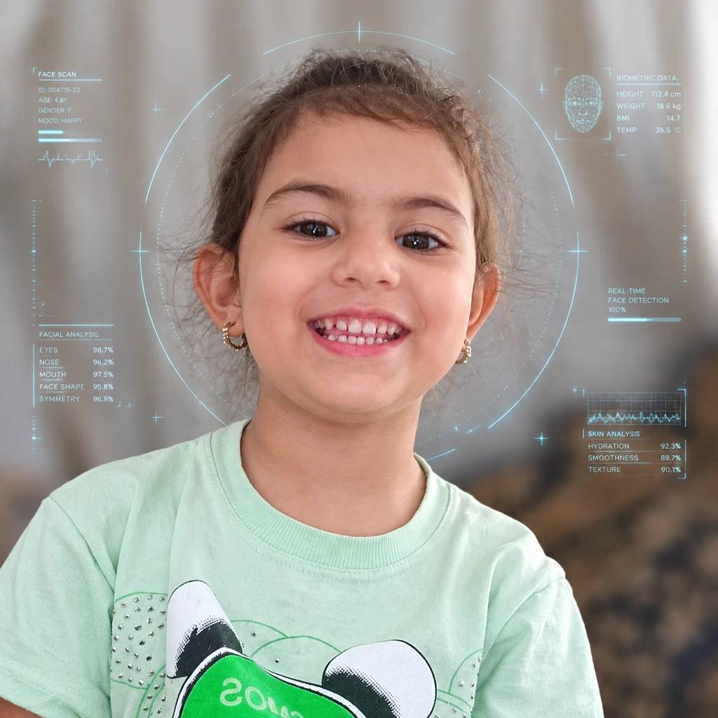 هدیه یزدانی مدل برتر کودک 