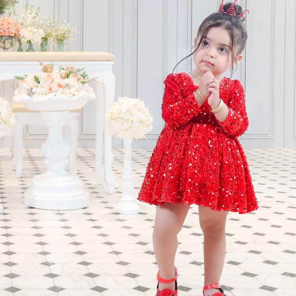 رستا عابدی مدلینگ برتر کودک / MODEL