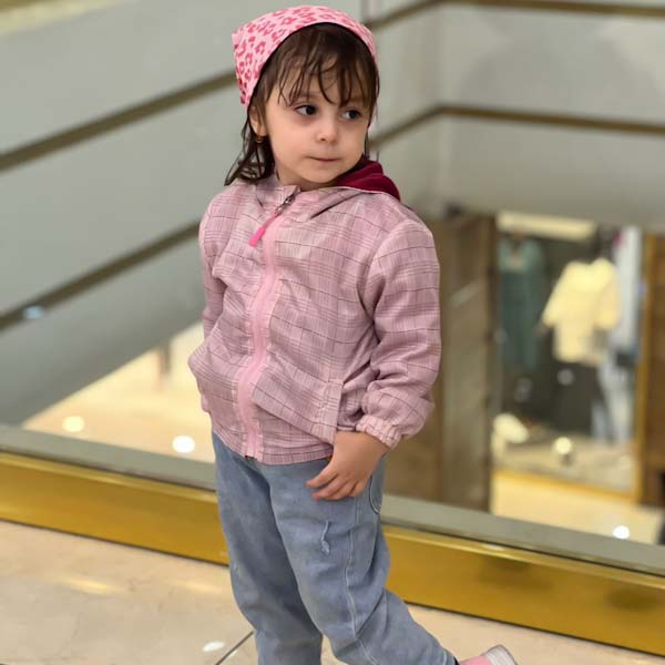فریال عبدی مدلینگ برتر کودک / MODEL