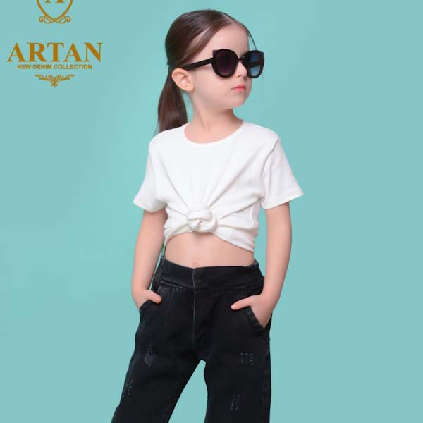 آرتینا وظیفه مدلینگ برتر کودک / MODEL