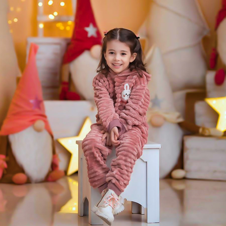 مرسانا حکیمی مدلینگ برتر کودک / MODEL