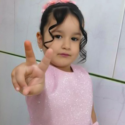 سارینا سادات موسوی مدلینگ برتر کودک / MODEL
