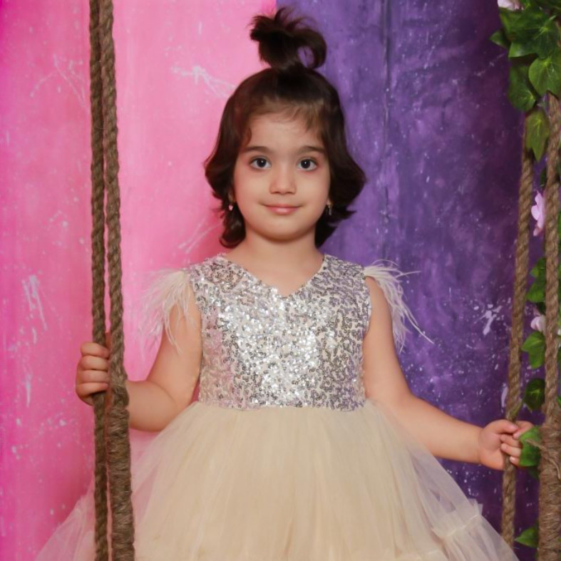 مهرسانا رنجکش مدلینگ برتر کودک / MODEL