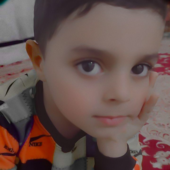 مجتبی خمرنیایی مدلینگ برتر کودک / MODEL