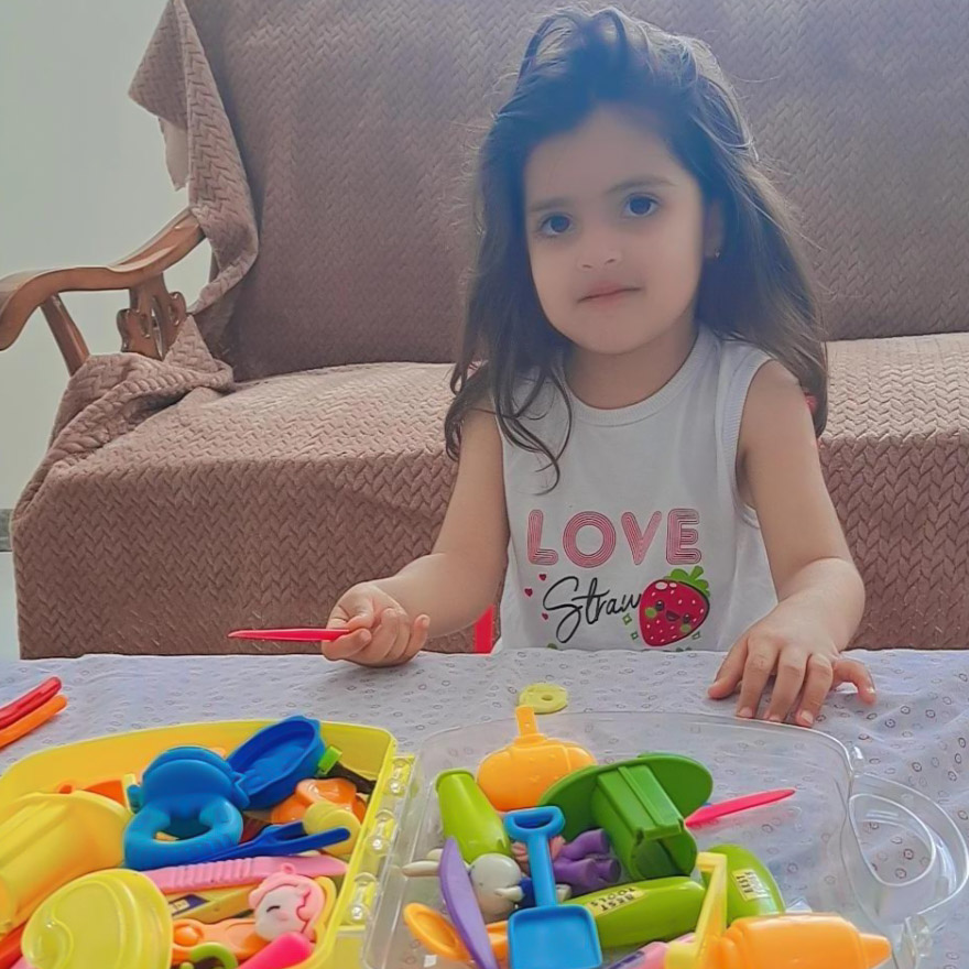 باران هاشمی مدلینگ برتر کودک / MODEL 