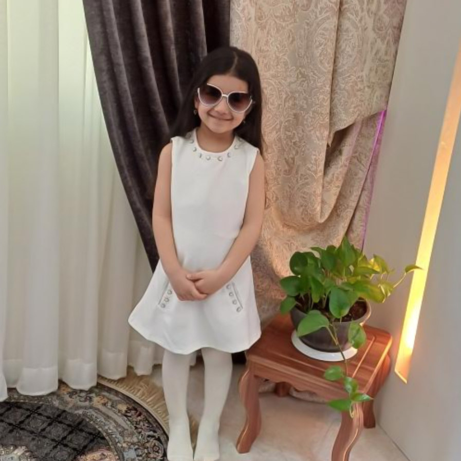هلنا سیه پوش مدلینگ برتر کودک / MODEL 