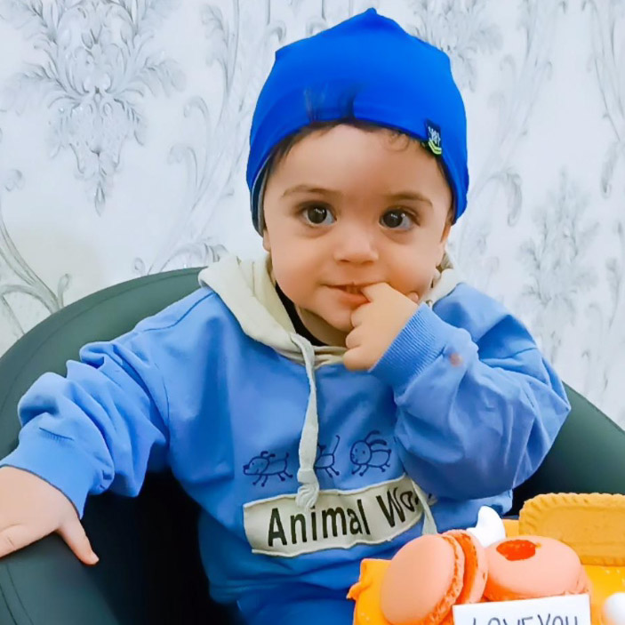 آیهان پازکیان مدل برتر کودک 