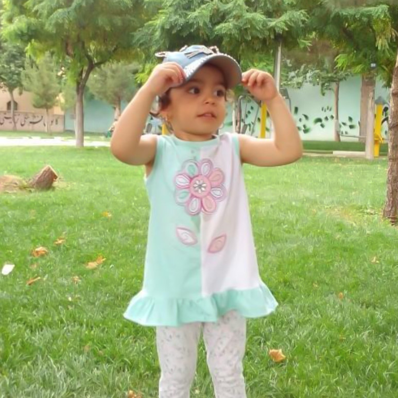 زیبا اسدی مدل برتر کودک 