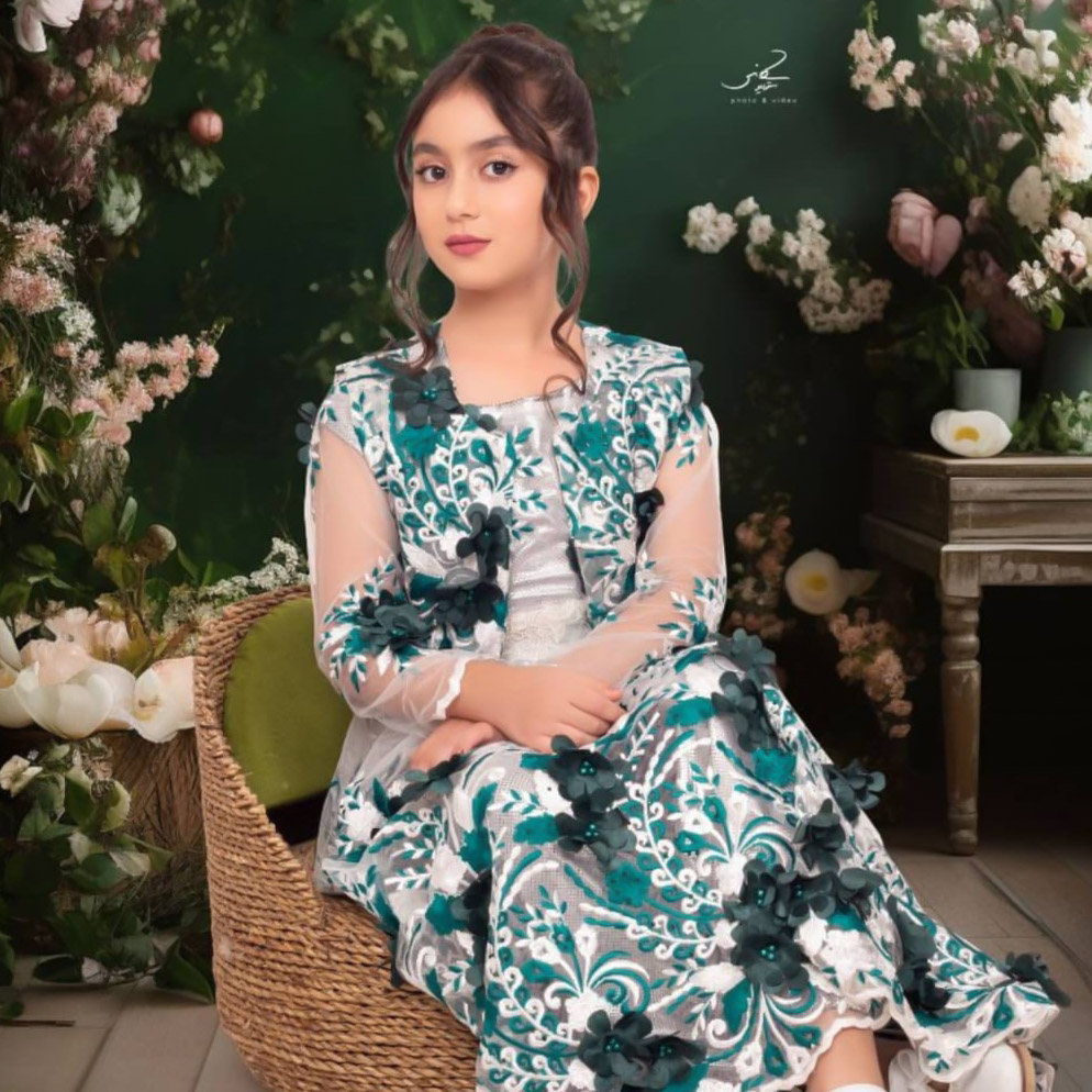 مهگل عبدالمحمدی مدل برتر کودک 