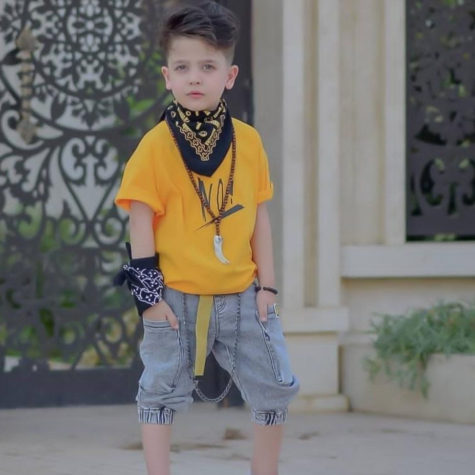 امیرصدرا داودی مدل برتر کودک 