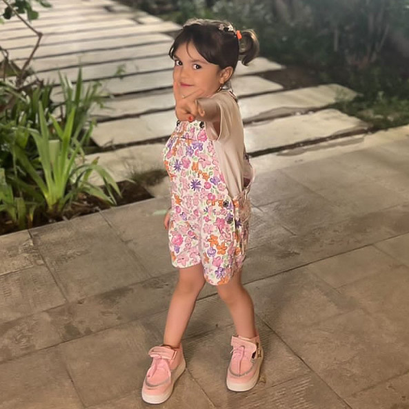 ستیلا اقبالی مدل برتر کودک / MODEL 