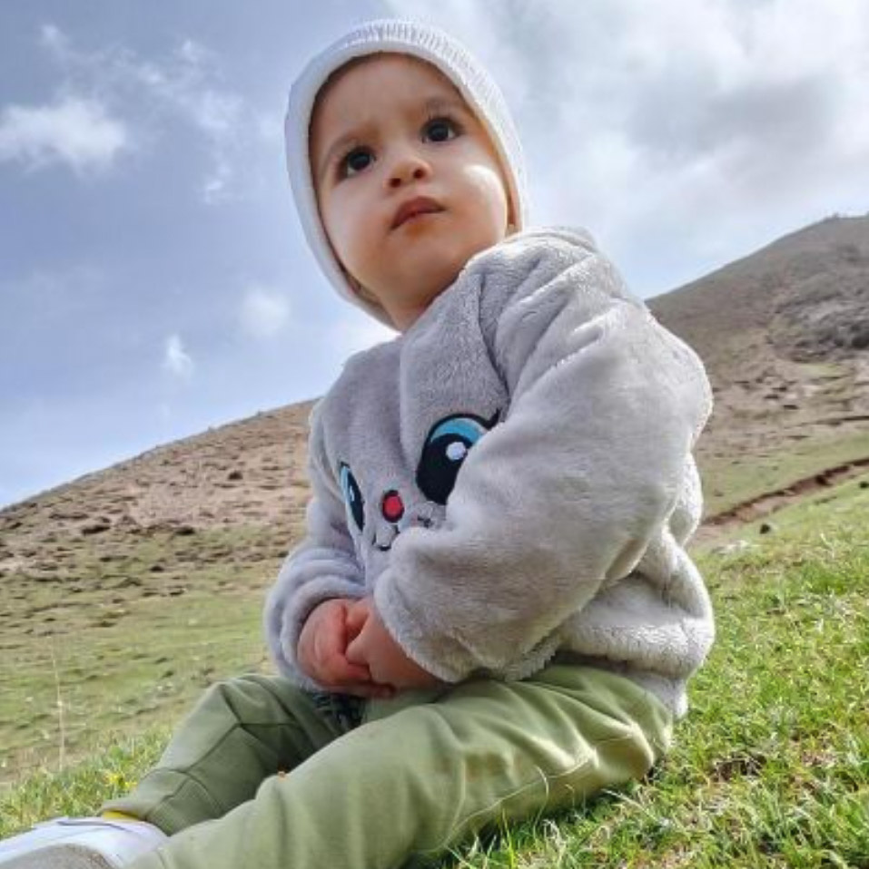 آرتین نصیری گوجگی مدل برتر کودک 
