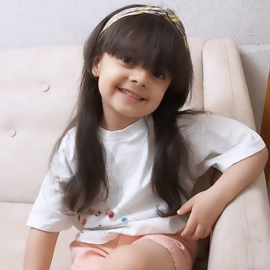سروین بازرجانی کاشف مدل برتر کودک 