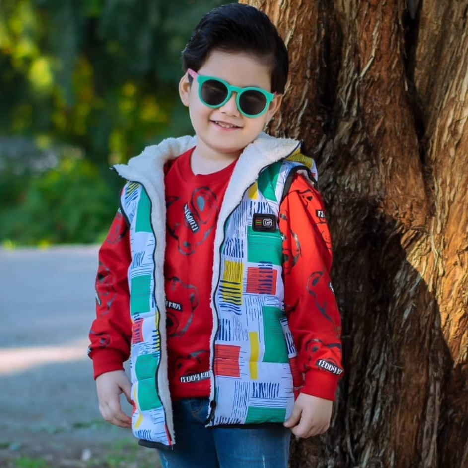 بهراد حاجی زاده مدل برتر کودک 