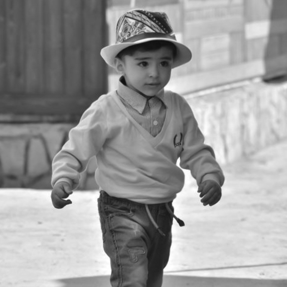 رهام نجاتی مدل برتر کودک 