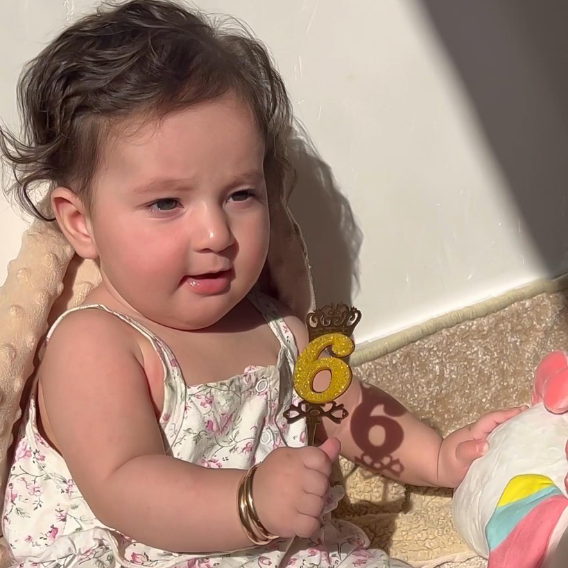جانا احمدی مدل برتر کودک 