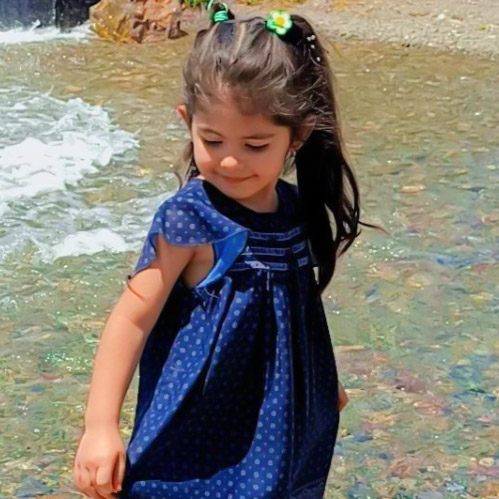 سوگند امیری مدل برتر کودک 