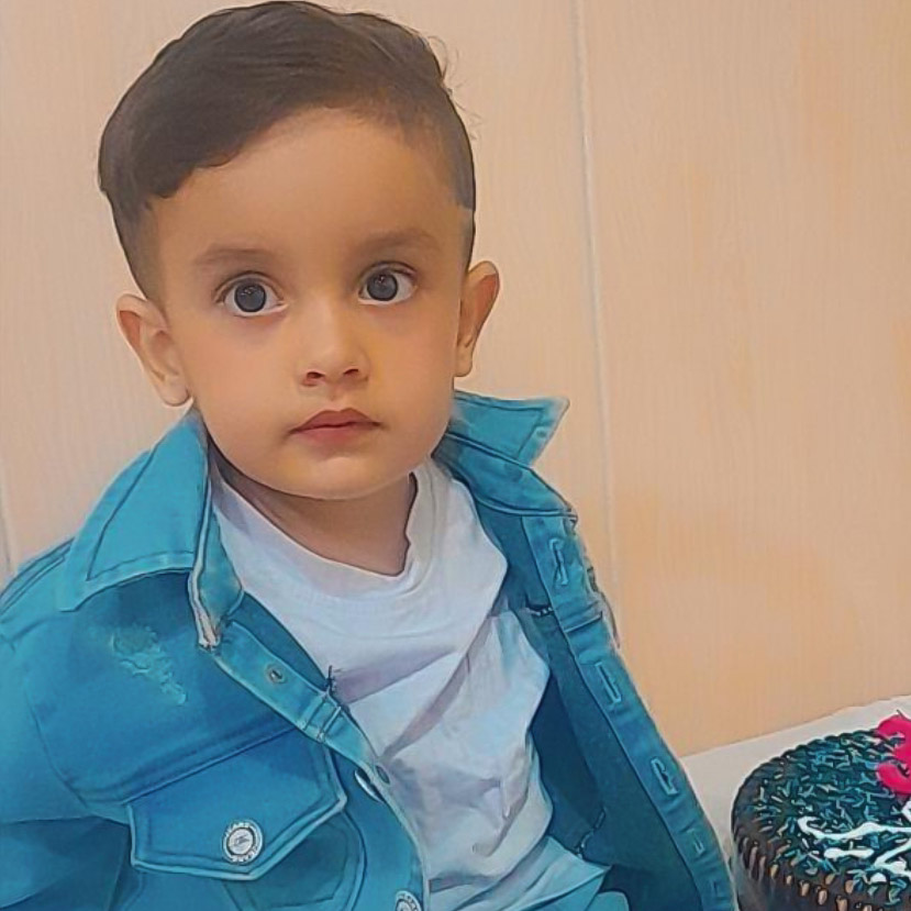 ماکان ویسی مدل برتر کودک 