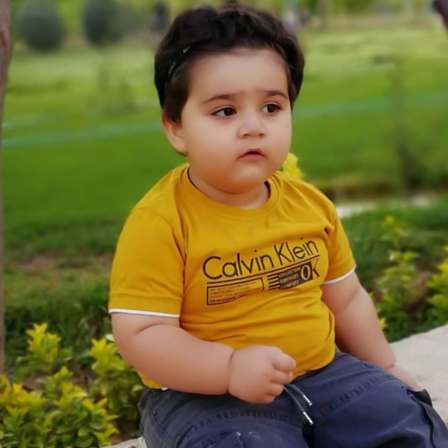 رادوین زارع مدل برتر کودک 