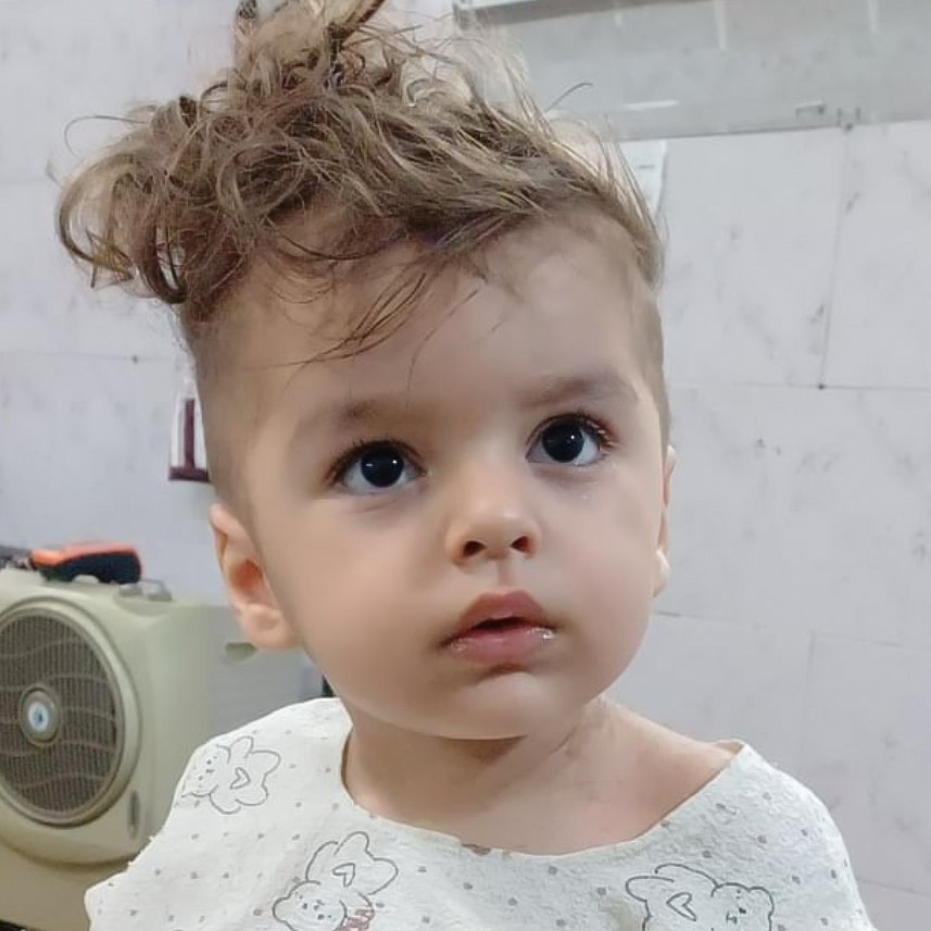 نویان عباسی مدل برتر کودک 