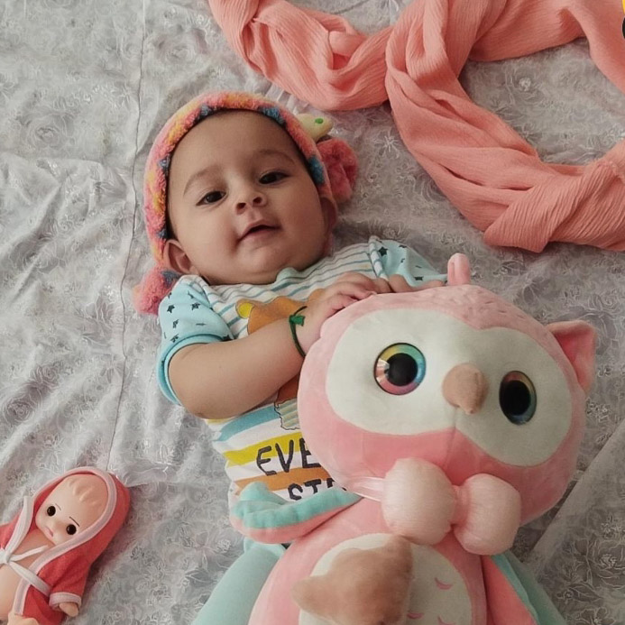 نهال فاضلی مدل برتر کودک 