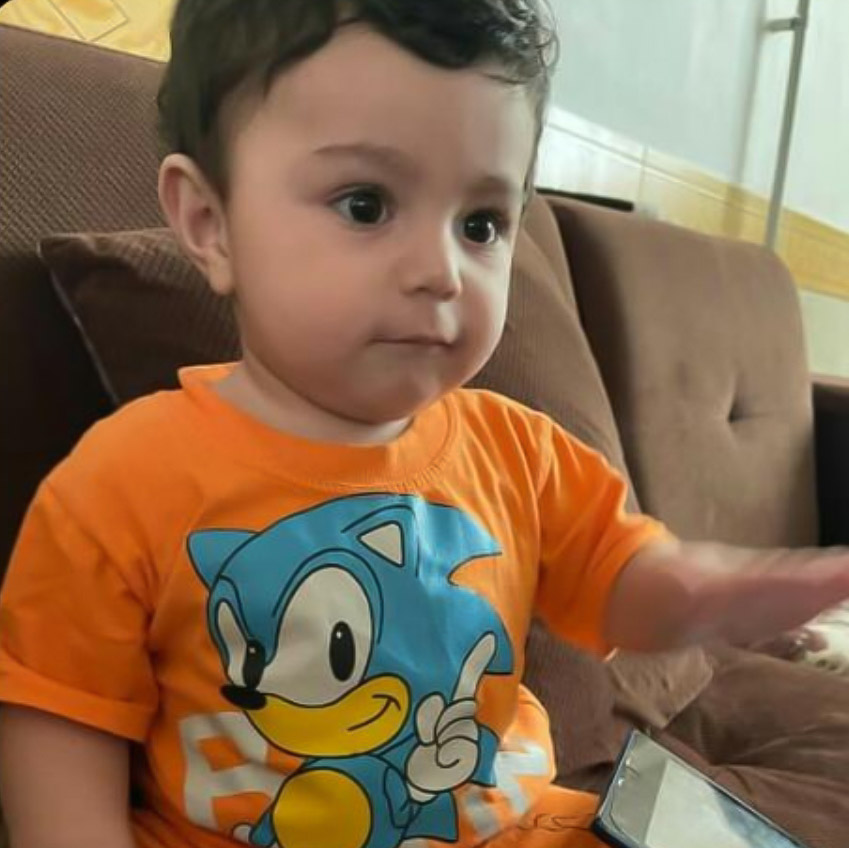 علیسان خشگوا مدل برتر کودک 
