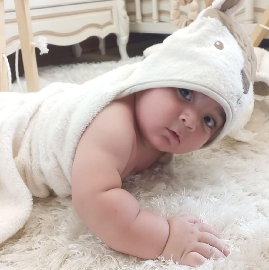 آرشا عباسی مدل برتر کودک 