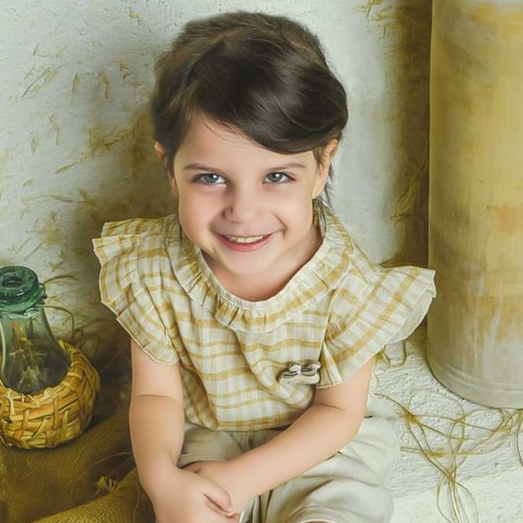 سوینا امیرسالاری مدل برتر کودک 