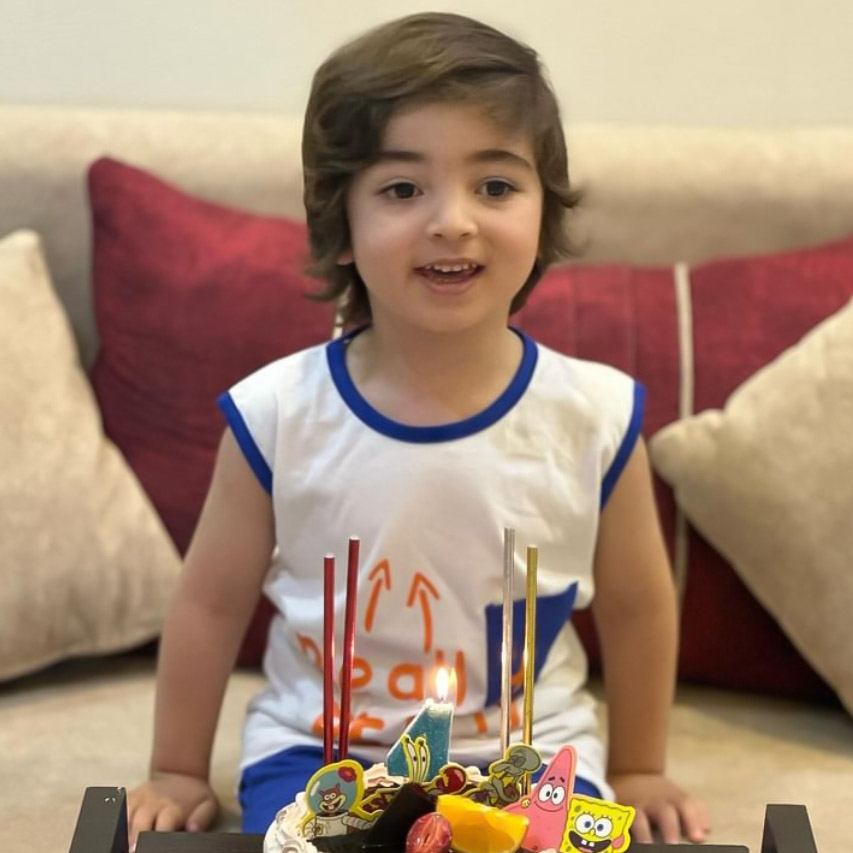 پارسا کمالی مدل برتر کودک 