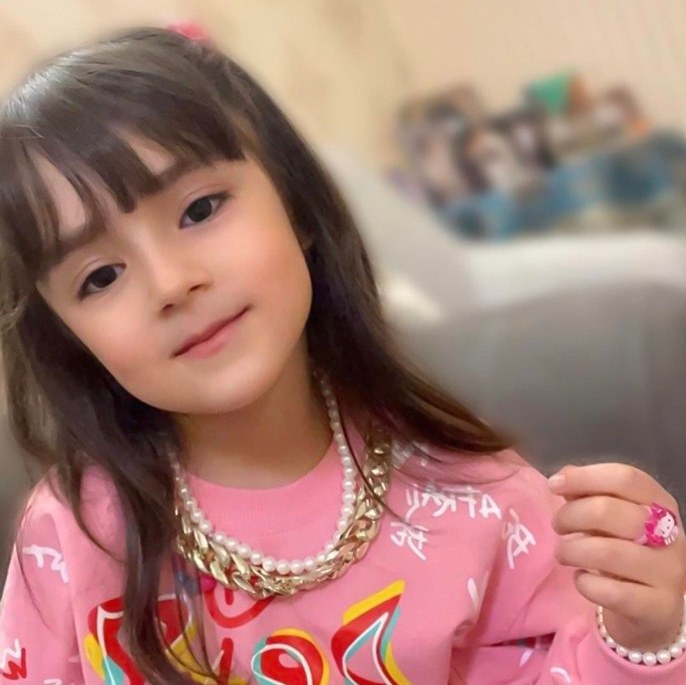 الیسا جمشیدی مدل برتر کودک 