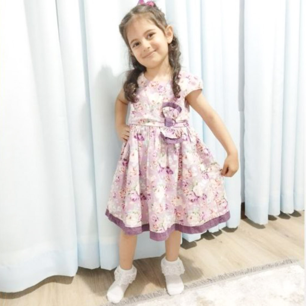 هستی صمدپور مدل برتر کودک 