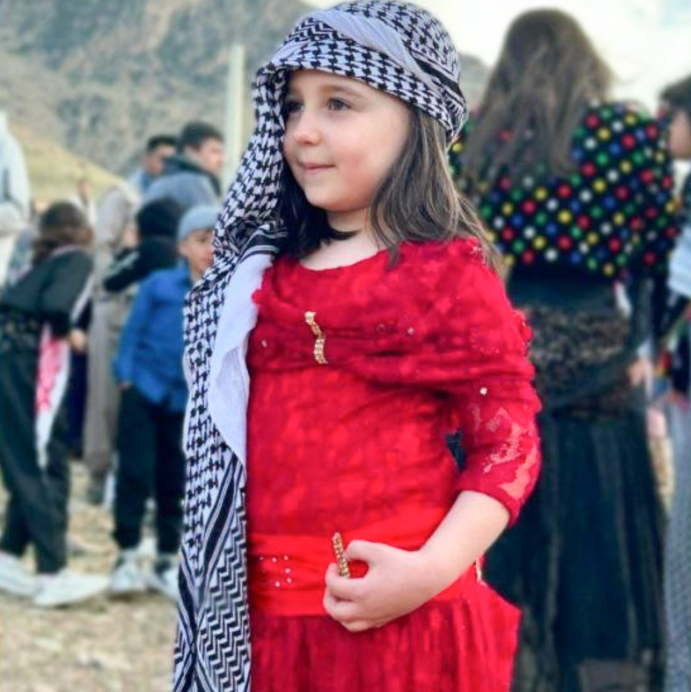 هانا مصطفی زاده مدل برتر کودک 