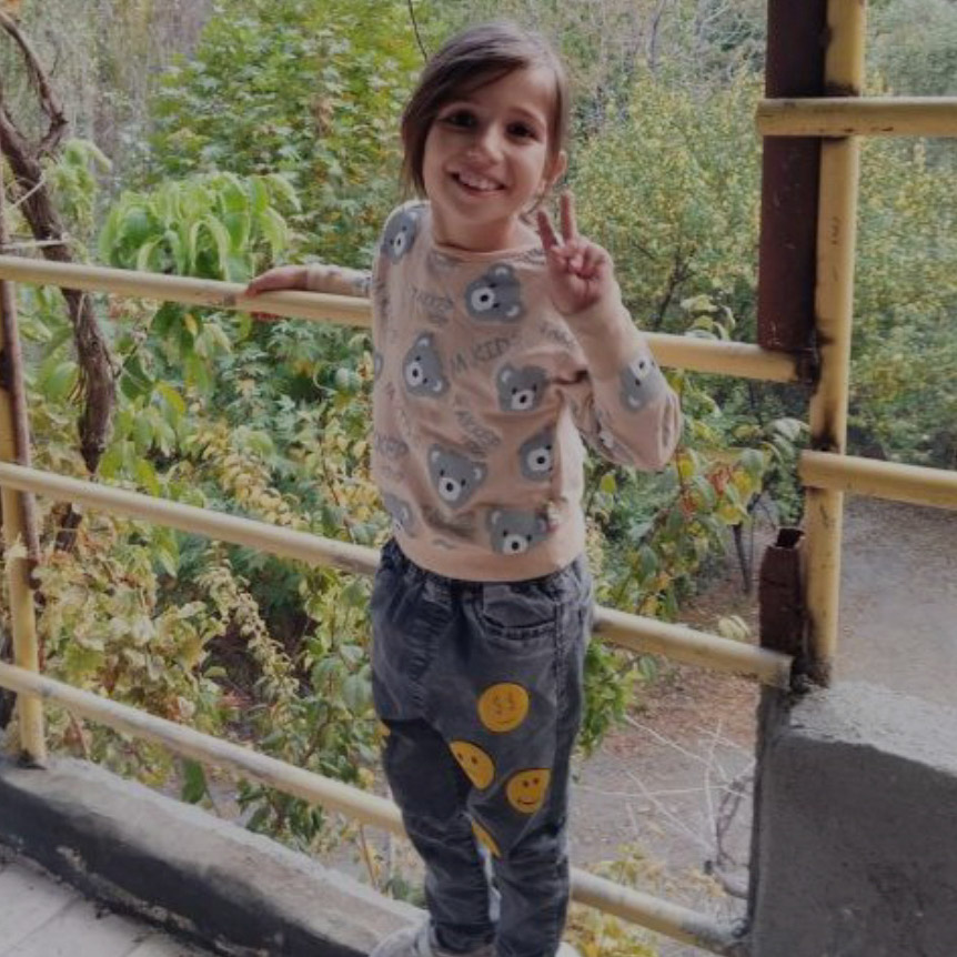 آریانا حمیدی مدل برتر کودک 