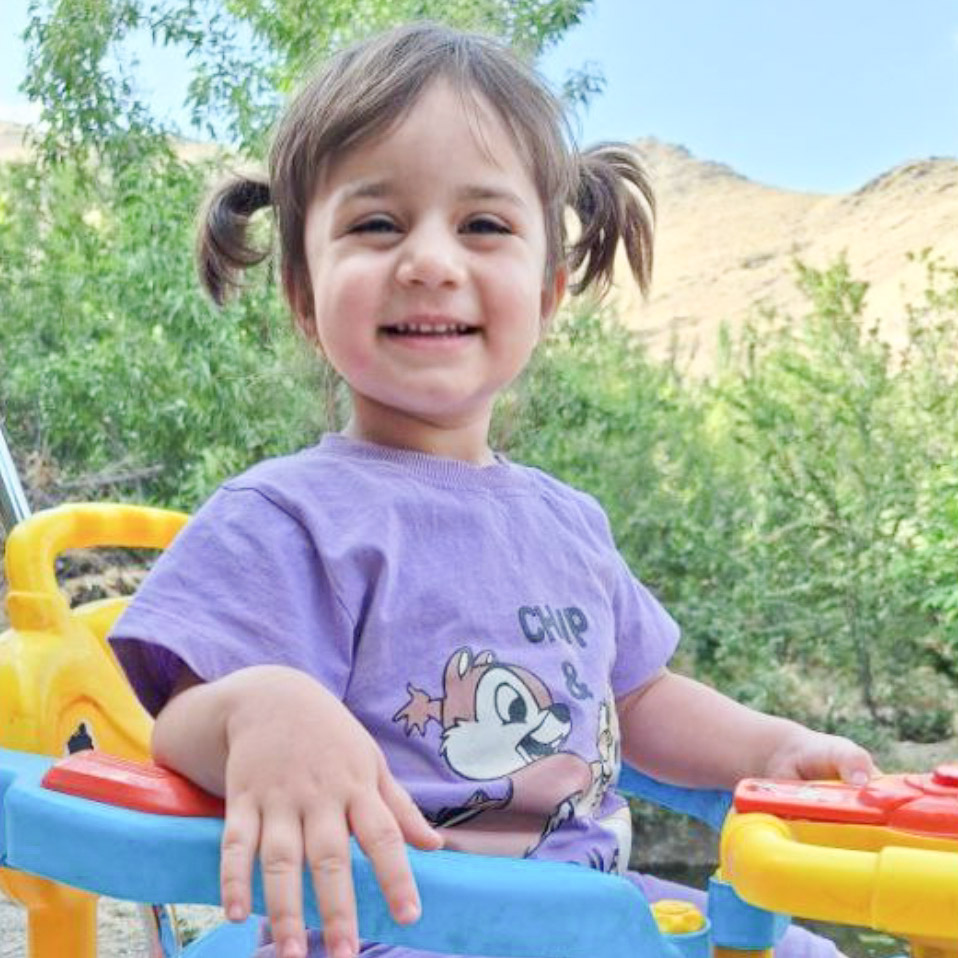 یلدا رحمانی پور مدل برتر کودک 
