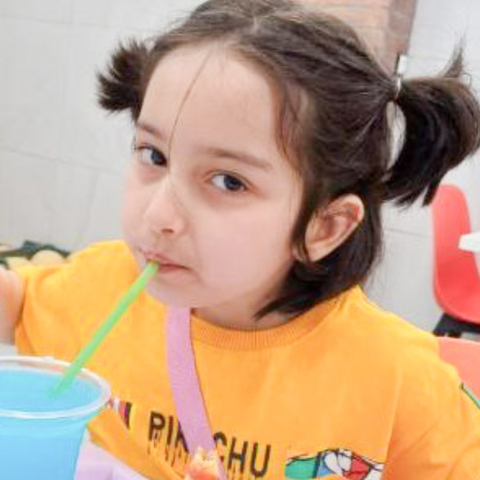 اوین اسکندری مدل برتر کودک 