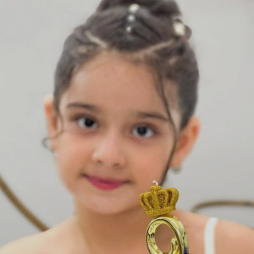 نیایش اسماعیل زاده مدل برتر کودک 