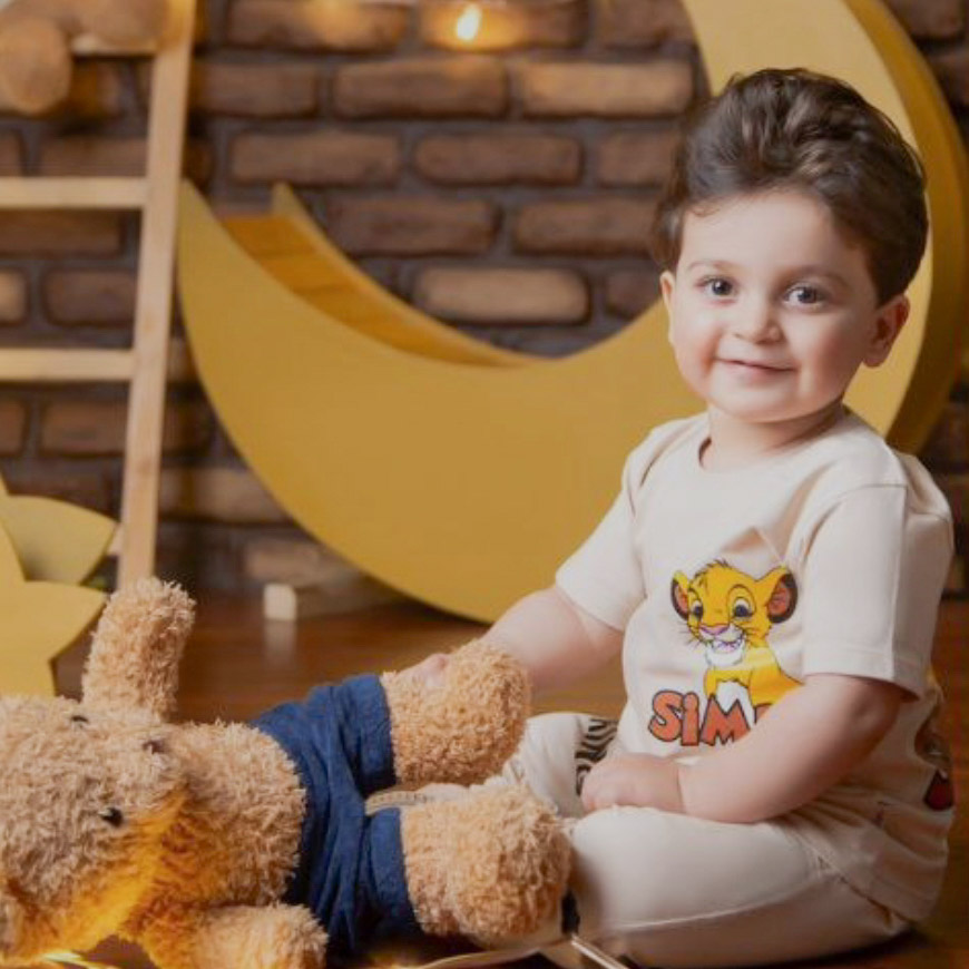 رایان عرفانیان مدل برتر کودک 