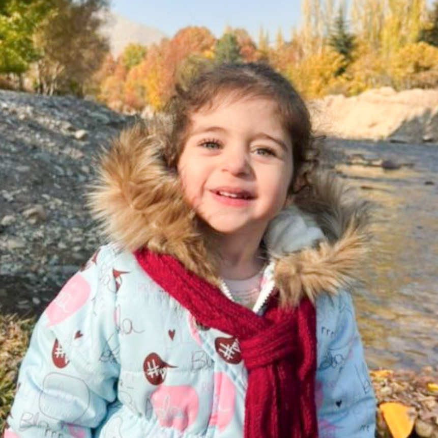 نیلا صیادی مدل برتر کودک 