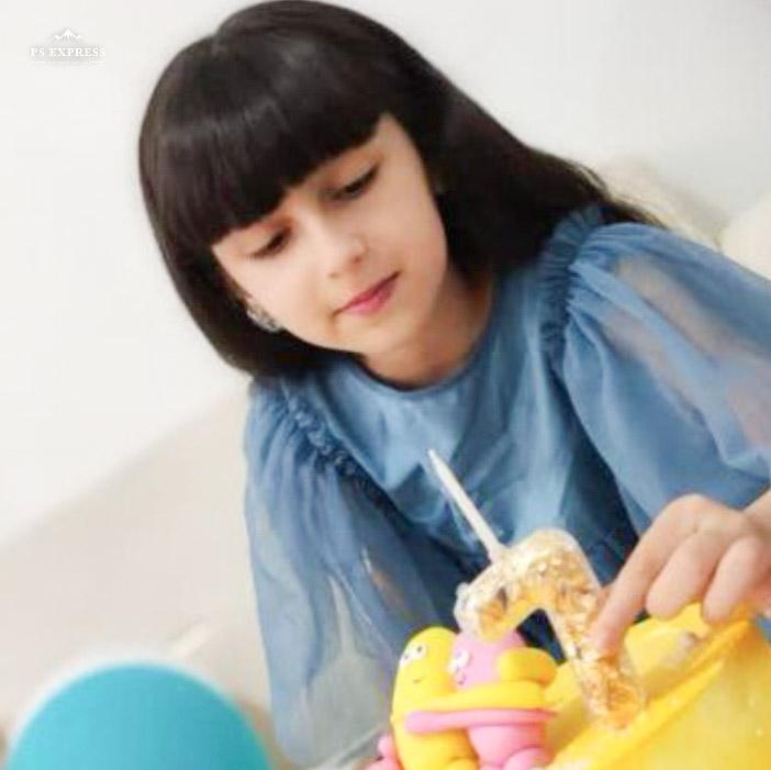 نهال حبیبی مدل برتر کودک 