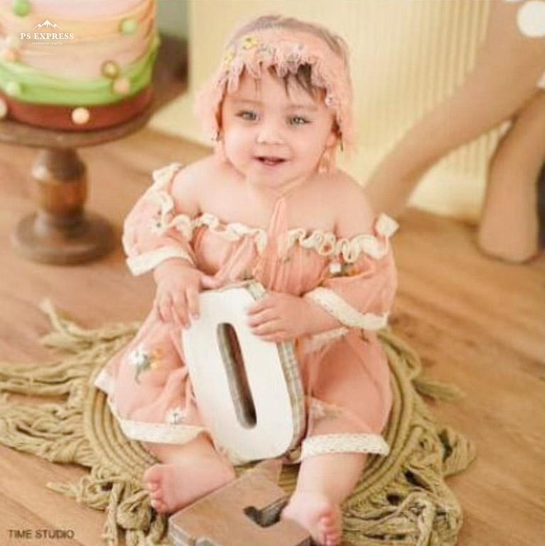نیلای صفاری مدل برتر کودک 