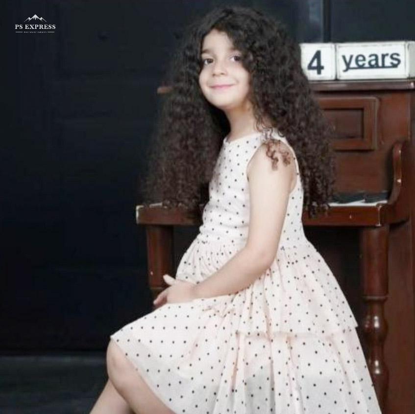 جانان اسماعیل زاده مدل برتر کودک 