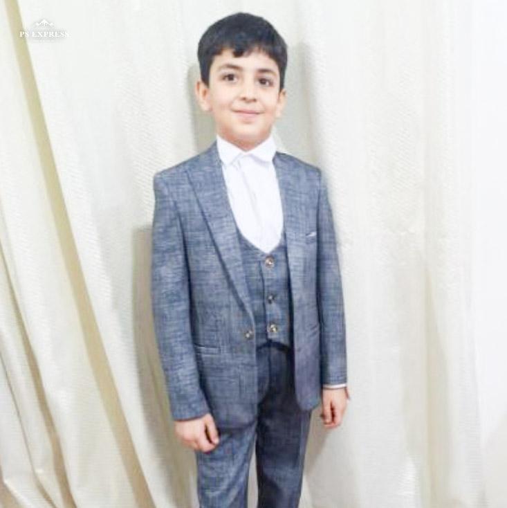 مهدی عبادی مدل برتر کودک 