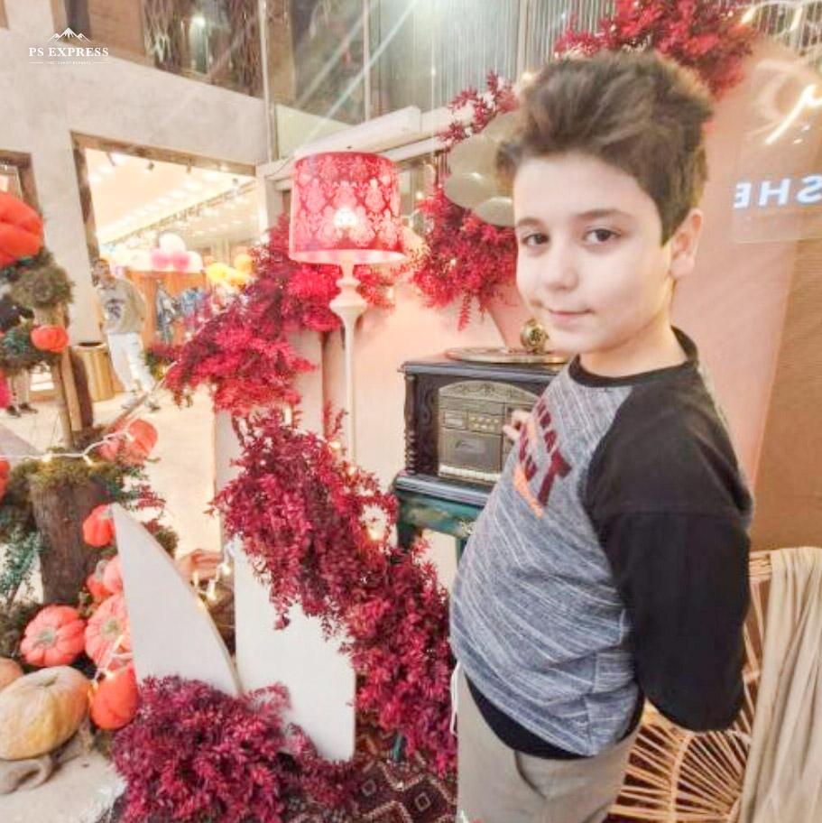 آرتا راستگو مدل برتر کودک 