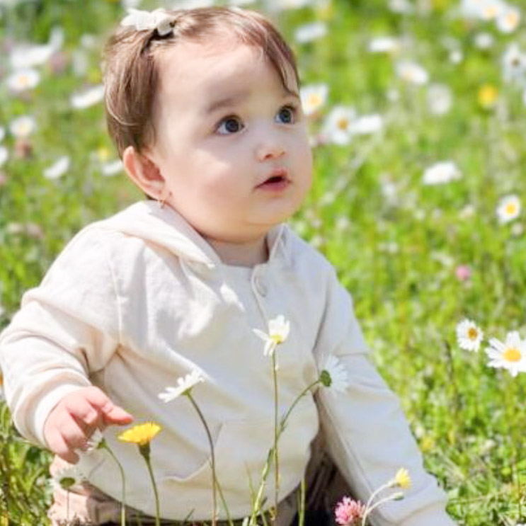 دلوین غلامی مدل برتر کودک 