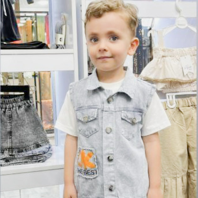 رادین امامقلی مدل برتر کودک 