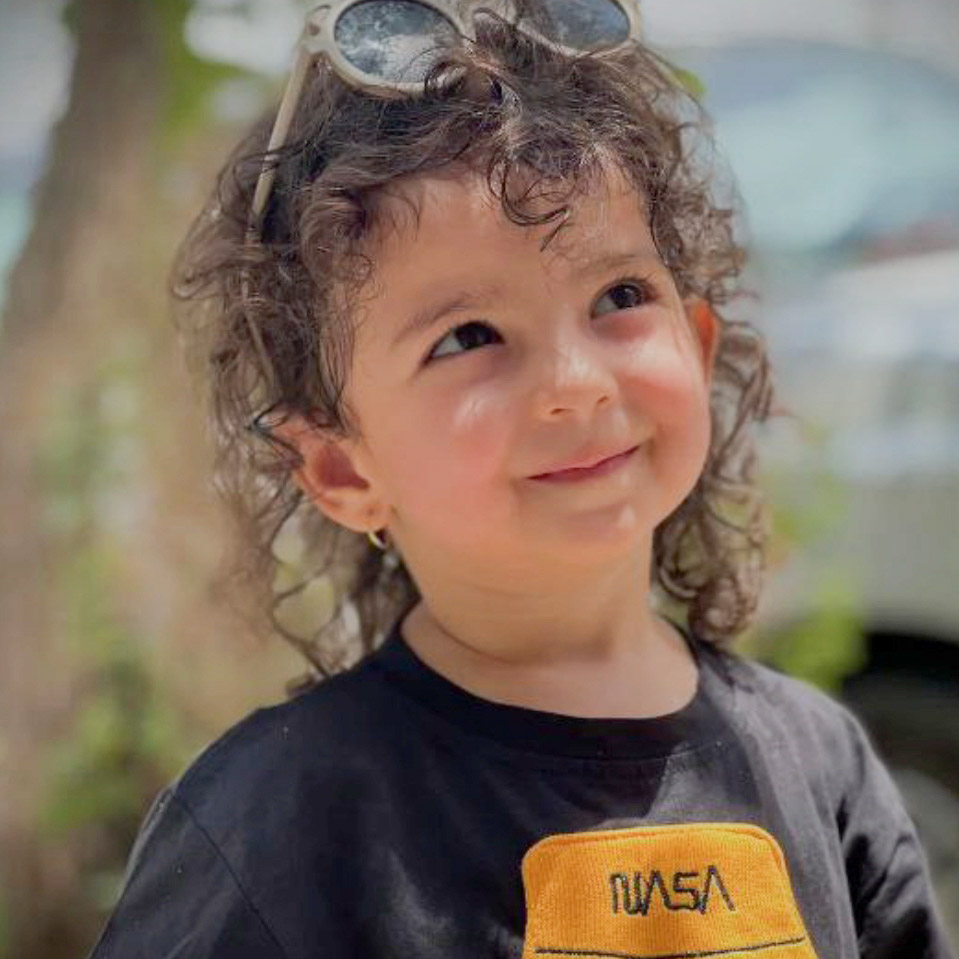 لنا صفدر مدل برتر کودک 