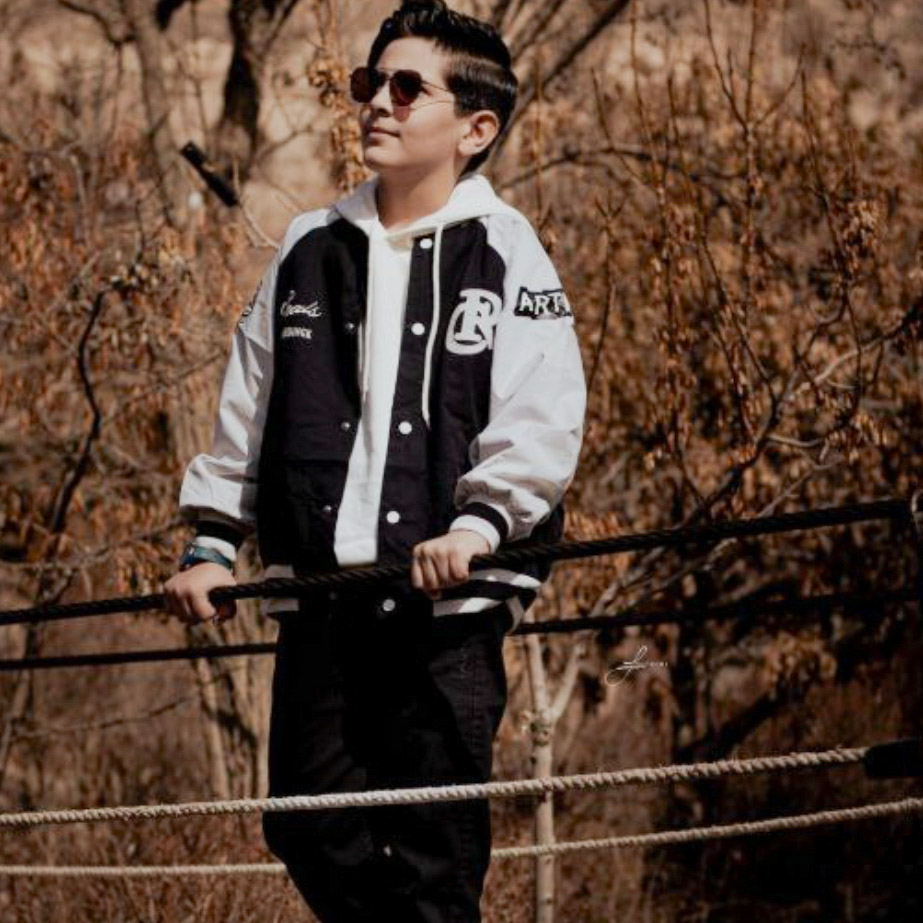 امیرحسین محمودی مدل برتر کودک 