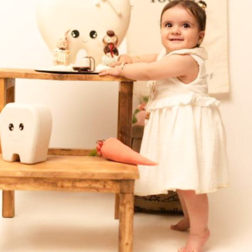 پناه هاشمی مدل برتر کودک 