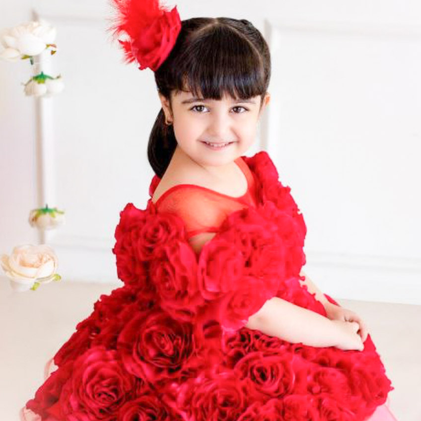 نیهان مقدم مدل برتر کودک 