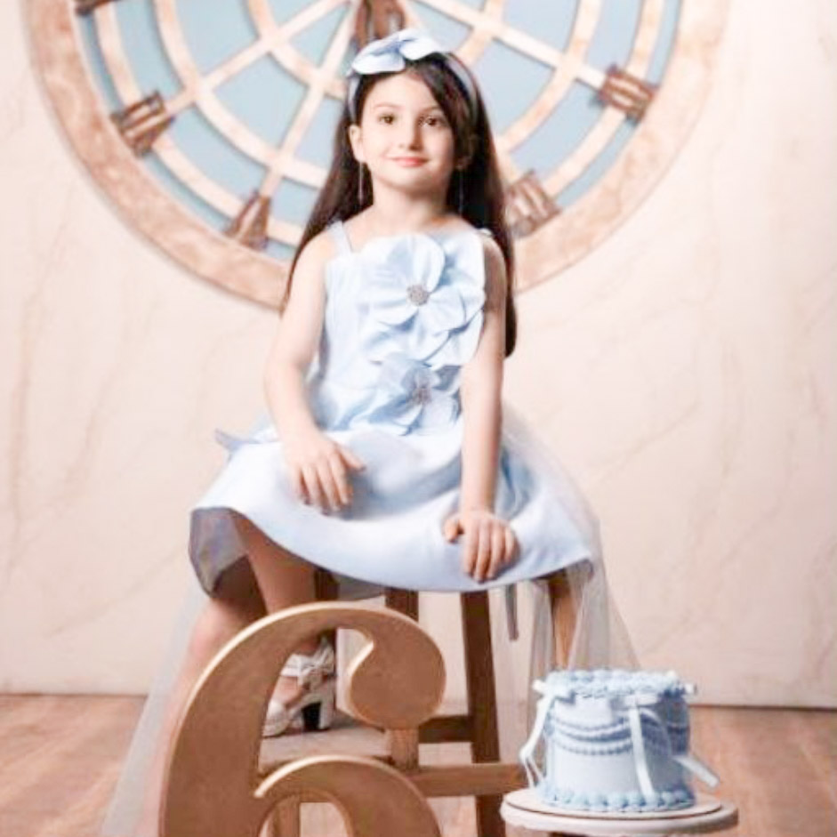 یسنا شیرعلی زاده مدل برتر کودک 